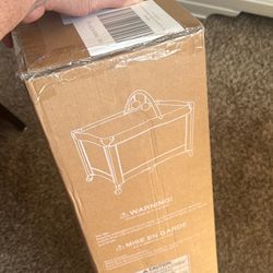 Bassinet , Pink Portable Playard For Baby 