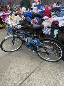 26 MAN S BEACH CRUISER BIKE 6 SPEED MATTE BLACK BRAND NEW STILL ON THE NOX 
