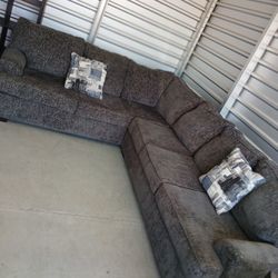Gray 6 Seat L-Shape Sectional