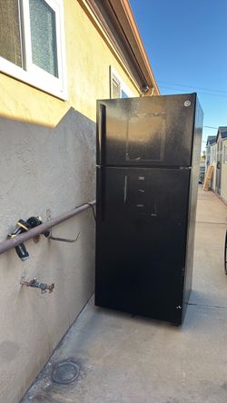 GE fridge