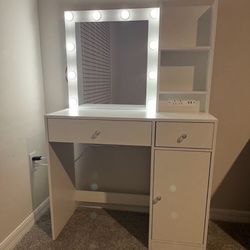 vanity $150 nuevos en caja 
