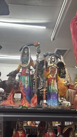 Estatus dela Santa muerte