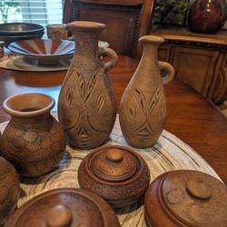9 Pieces Of Pretty Pottery 