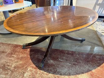 BAKER FURNITURE Vintage Georgian Style Banded Wood Coffee Table