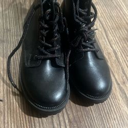 Black Boots