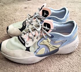 Men's size 10.5 Jordan's