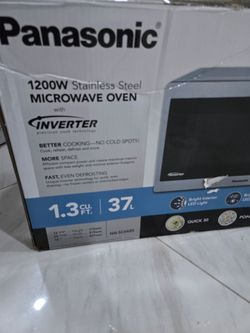 Panasonic NN-SC668S 1200W Stainless Steel Inverter Microwave Oven 1.3 cu ft