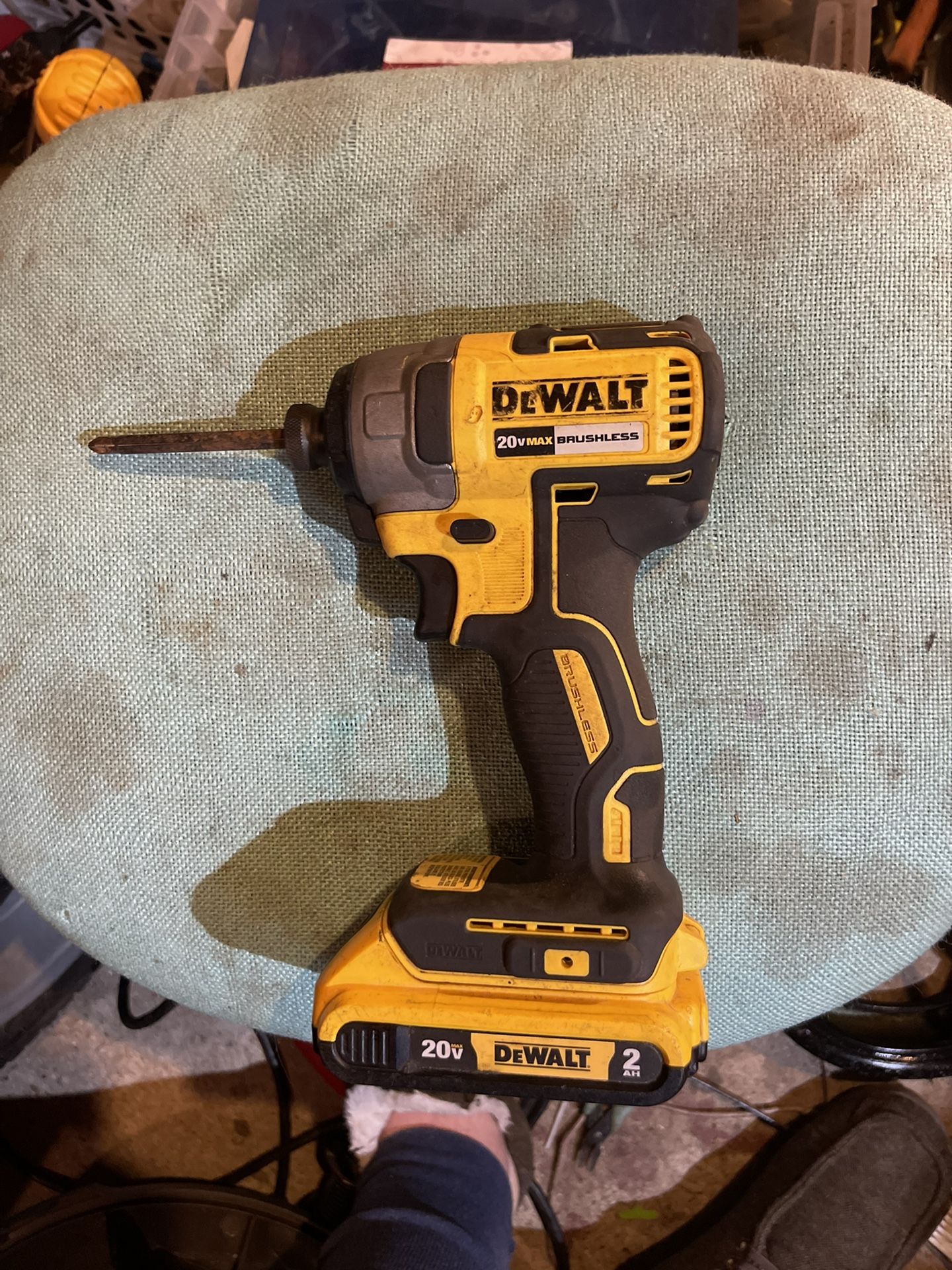 20 Volt Dewalt Brushless Impact Drver