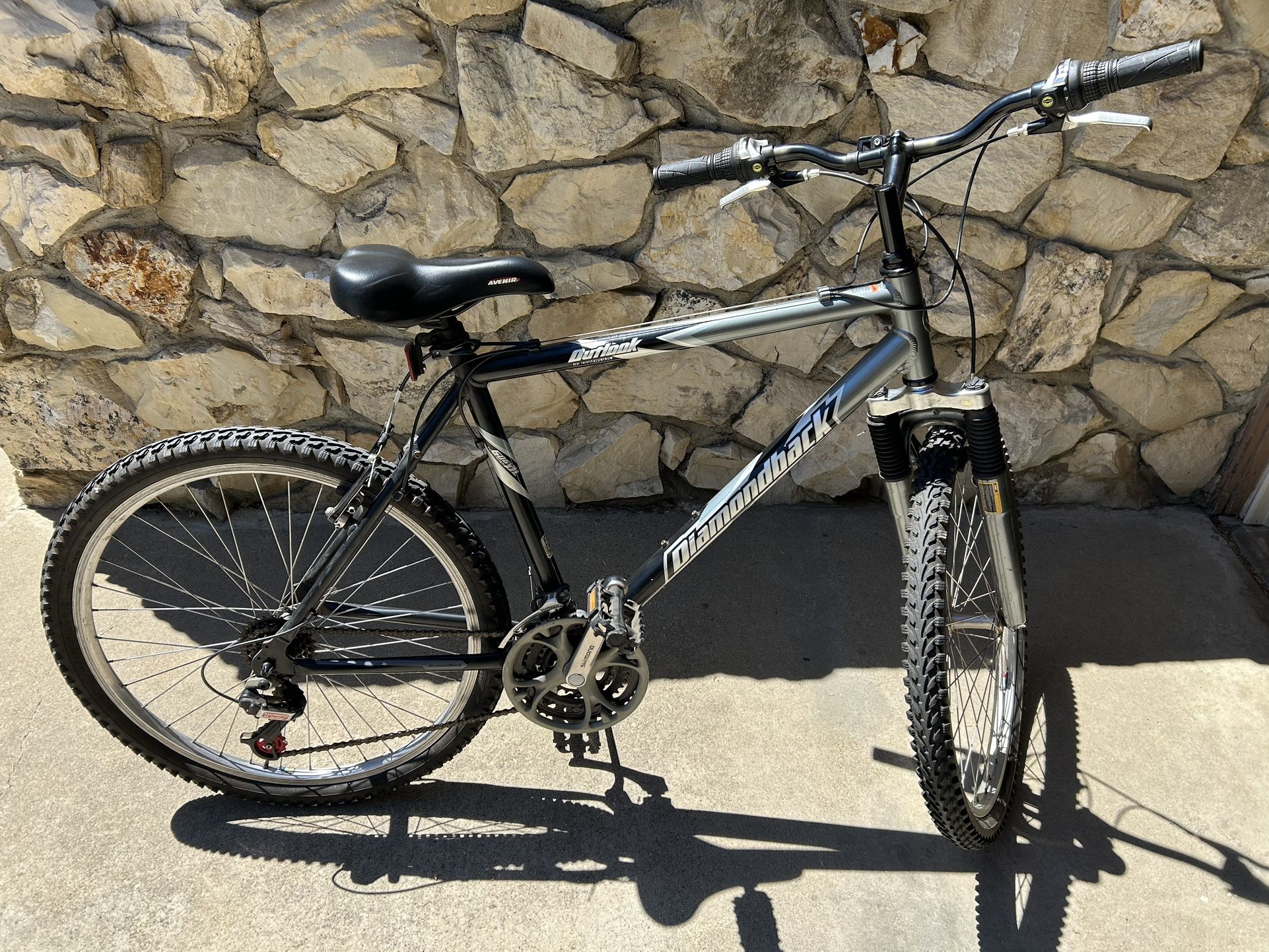 Diamondback Outlook 21 Speed Mountain Bike