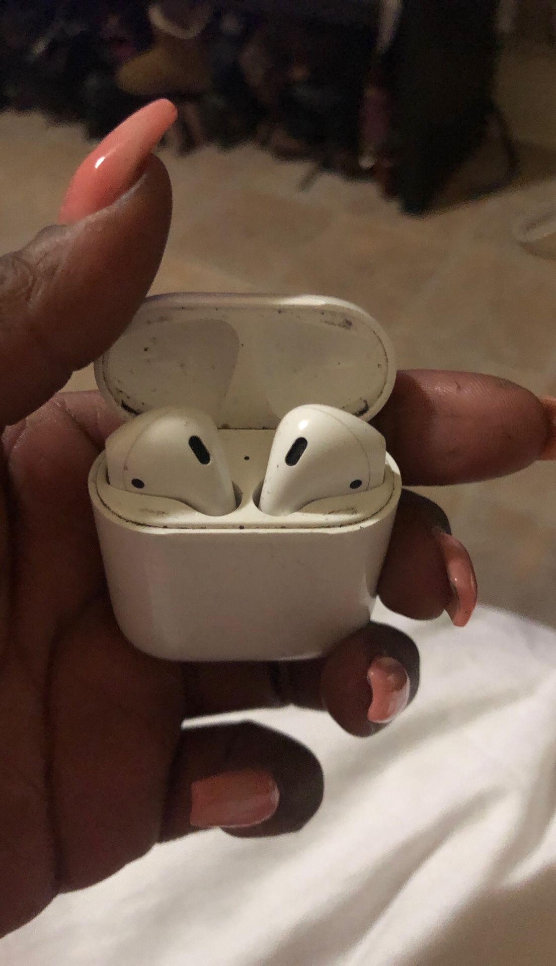 Earpods third series come now only $60 there in great condition really loud