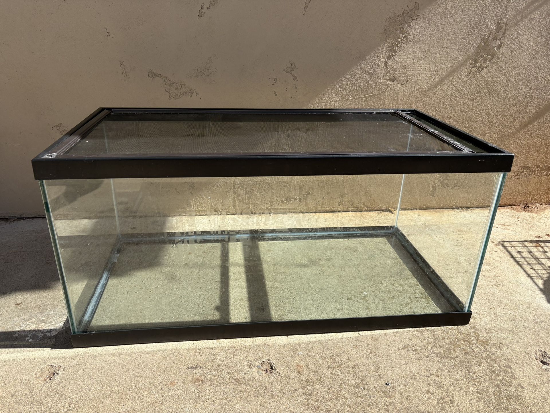 40 Gallon Fish Tank 