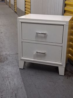 Night stand dresser