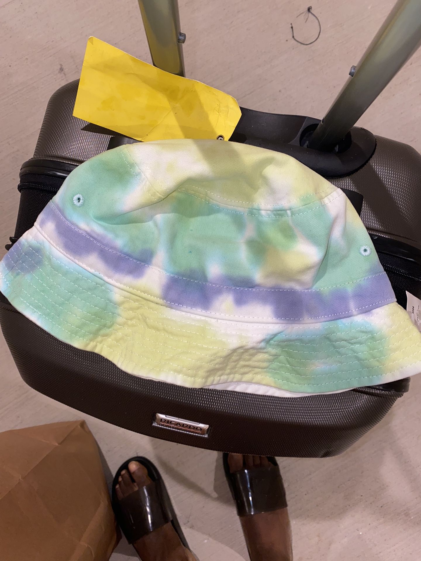Bucket Hat