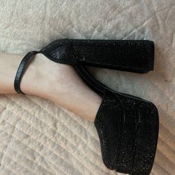 Platform Black Glittery Heels