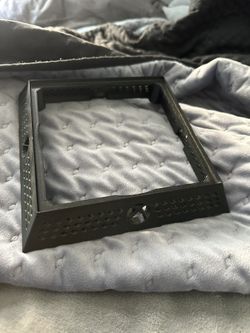 3D Printed Stand For Xbox Series X
