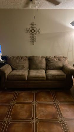 3 pieces set, two couch 1 recliner