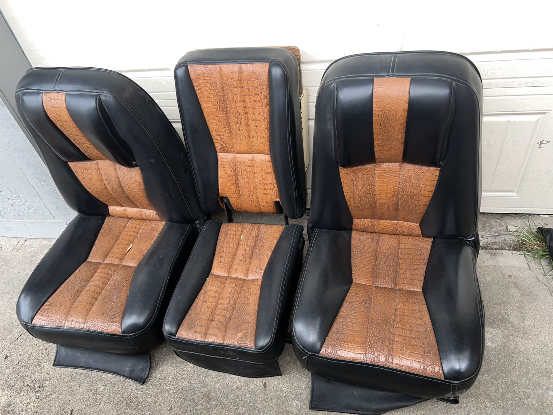 Seats For Chevy Truck 88-98 Good Condition 450$Obo