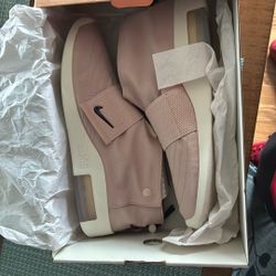 Nike Fear Of God MOC