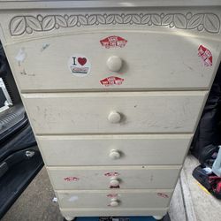 5 Drawer Chest 