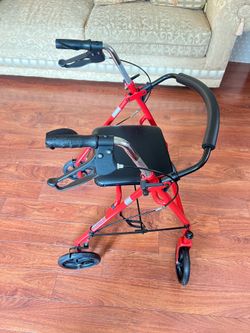 Drive Medical Rollator Walker with Seat – Excellent Condition