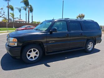 Beautiful 2002 GMC Denali Yukon