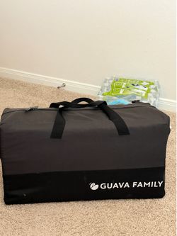 Guava lotus travel crib