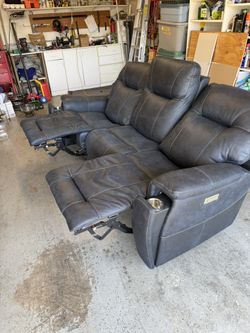 Power Sofa Recliner-excellent Condition