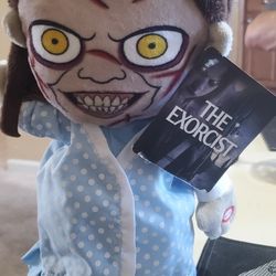 REGAN THE EXORCIST TALKING WALKING DOLL NEW