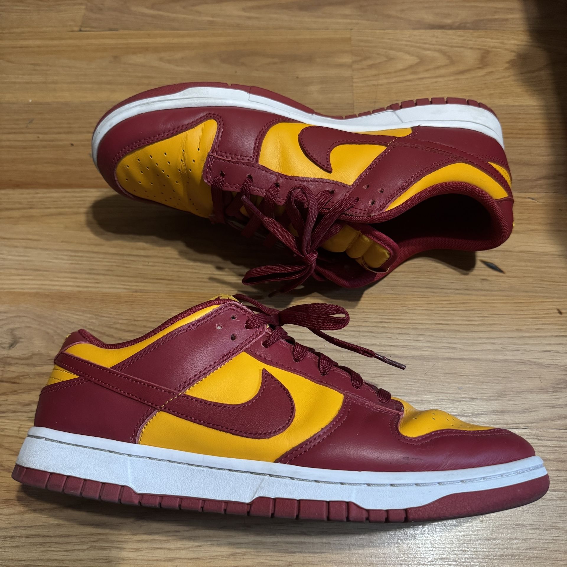 Nike Dunk Low “Midas Gold” “USC”