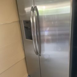 Refrigerator Ss Ge Side By Side