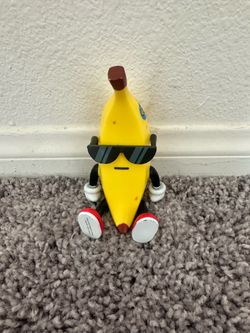 Stumble guys banana guy toy