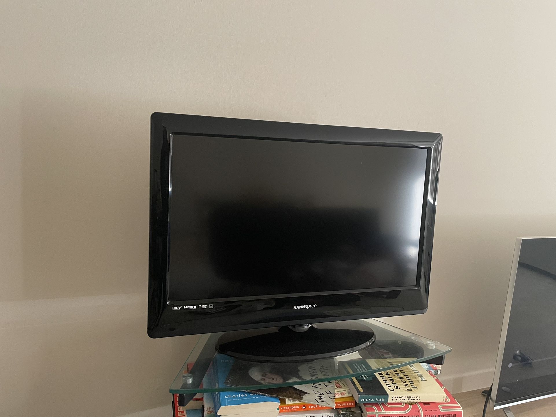 Selling gently used TV