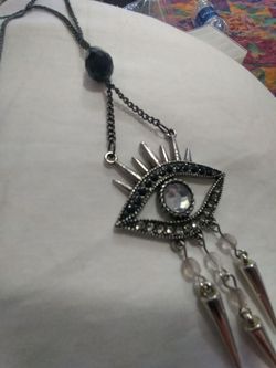 Eye pendant Necklace