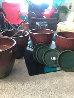 Garden pots