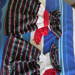 Vestido Mexicano Típicos Para Día De Muerdos