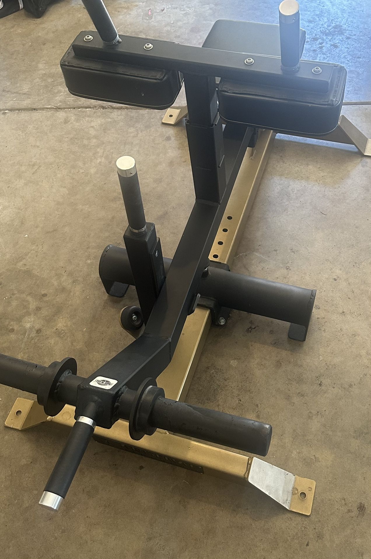 Seated Calf Raise Machine