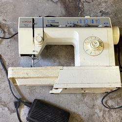 Singer Sewing Machine As-IS