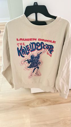 LAUREN DAIGLE Size M