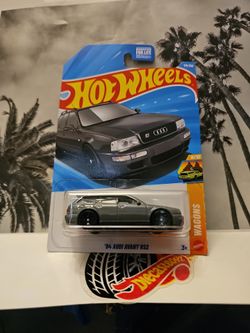 HOT WHEELS