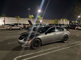 2015 Infiniti Q40
