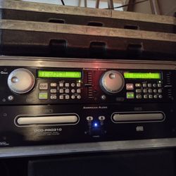 DJ Dual  CD Player And Case