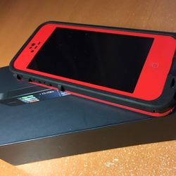 iPhone 5 Verizon 32GB bundle