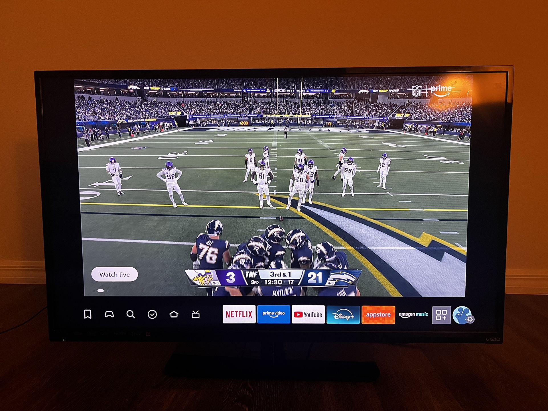 VIZIO 47”