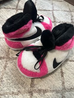 Pink, White & Nike Black Fuzzy House Slippers – $30 size 9