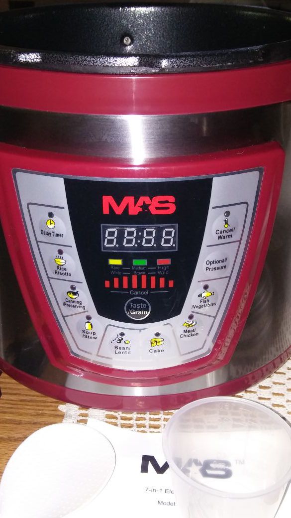 7 in 1 multi pressure cooker by MAS new never been used