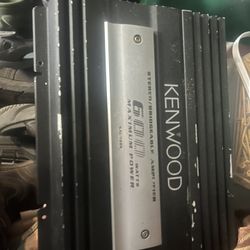 Kenwood 600 watt Maximum Power Amplifier 