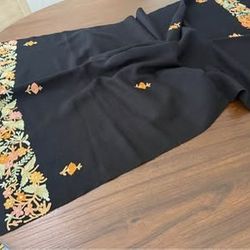Like New Gorgeous cashmere wool shawl Scarf/ wrap Floral Embroidery
