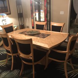 Beautiful Dining Table And Six Chairs, Like New