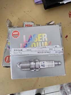 NGK LASER IRIDIUM SPARK PLUGS