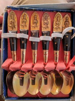 1950's Demitasse spoon Buddha set